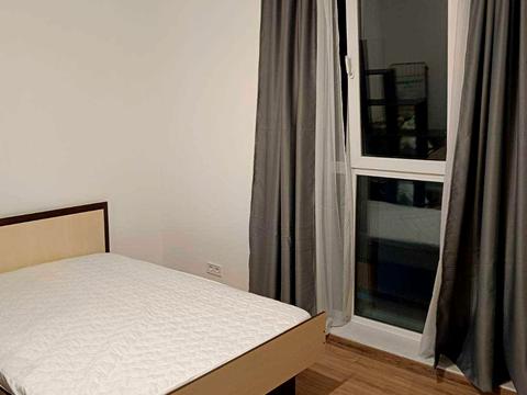 квартира за адресою Вишнева вул., 8