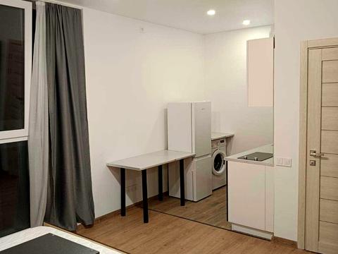 квартира за адресою Вишнева вул., 8