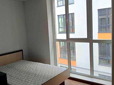 квартира за адресою Вишнева вул., 8