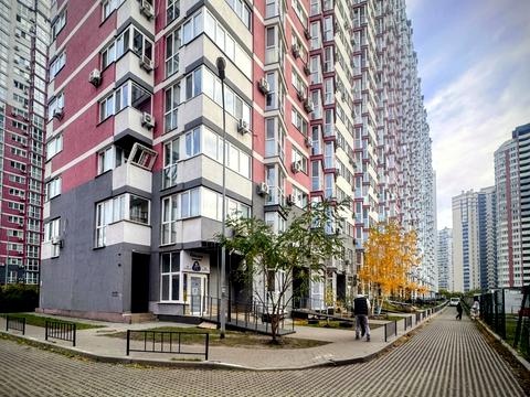 квартира по адресу Драгоманова ул., 2-Б