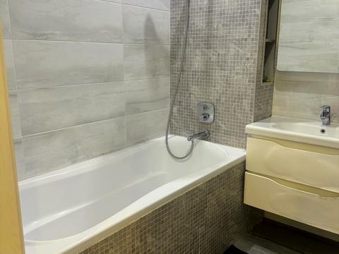 квартира по адресу Драгоманова ул., 2-Б