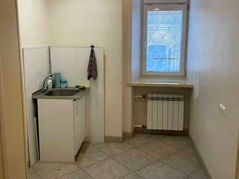 коммерческая по адресу Крутой спуск, 5