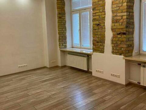 коммерческая по адресу Крутой спуск, 5