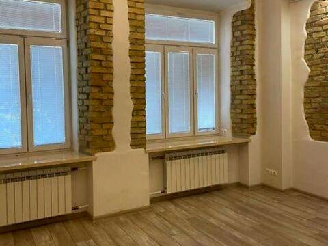 коммерческая по адресу Крутой спуск, 5