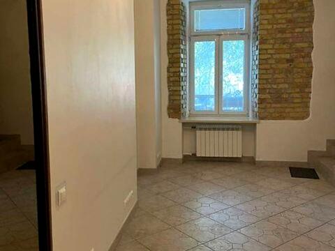 коммерческая по адресу Крутой спуск, 5