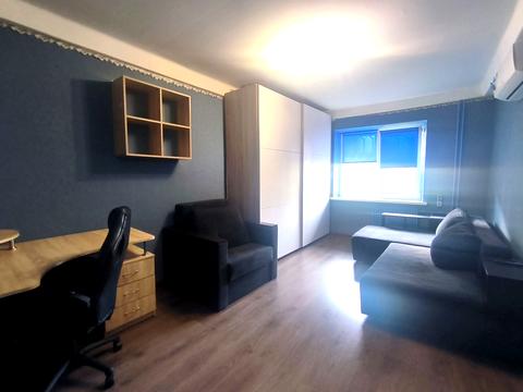 квартира за адресою Олександра Архипенка вул. (Мате Залки), 8