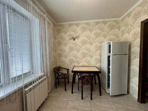 квартира за адресою Київ, Володимира Івасюка просп. (Героїв Сталінграду), 37