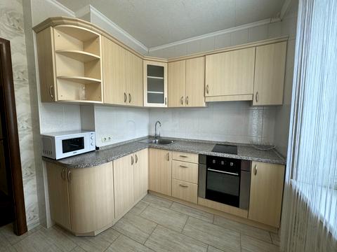 квартира за адресою Київ, Володимира Івасюка просп. (Героїв Сталінграду), 37