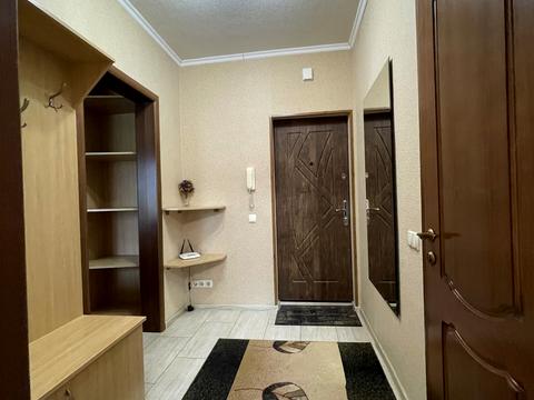 квартира за адресою Київ, Володимира Івасюка просп. (Героїв Сталінграду), 37