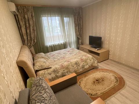 квартира за адресою Київ, Володимира Івасюка просп. (Героїв Сталінграду), 37