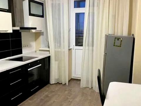 квартира за адресою Оболонська пл. (Дружби Народів СРСР), 3