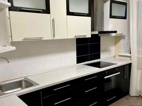 квартира за адресою Оболонська пл. (Дружби Народів СРСР), 3