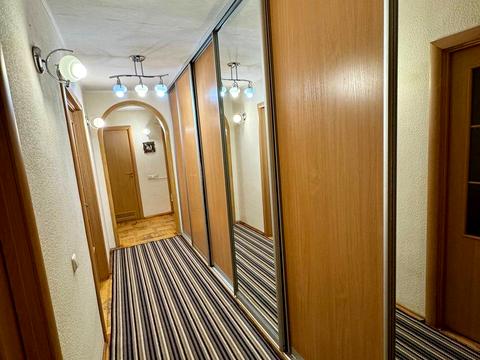 квартира за адресою Межигірська вул., 43