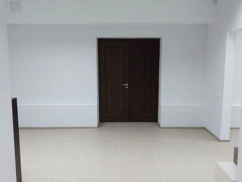 комерційна за адресою Волошкова вул., 74