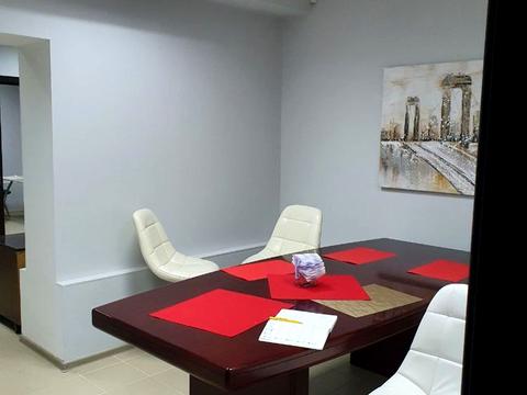 комерційна за адресою Волошкова вул., 74