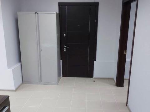 комерційна за адресою Волошкова вул., 74