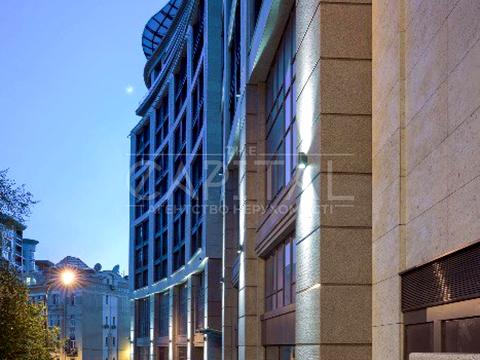 коммерческая по адресу Лютеранская ул., 14в