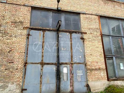 коммерческая по адресу Бережанская ул., 15