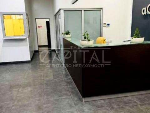 комерційна за адресою Генерала Алмазова вул. (Кутузова), 12