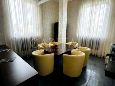 комерційна за адресою Генерала Алмазова вул. (Кутузова), 12