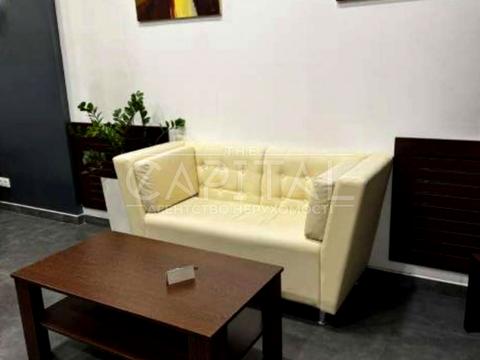 комерційна за адресою Генерала Алмазова вул. (Кутузова), 12