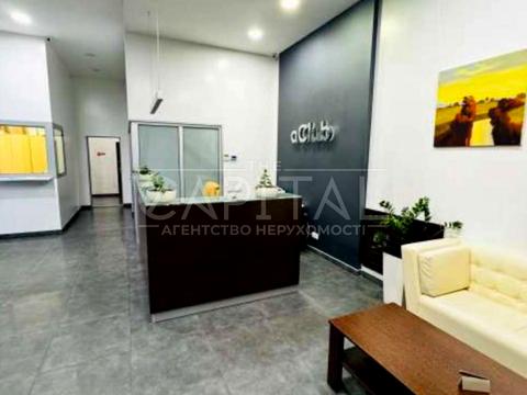 комерційна за адресою Генерала Алмазова вул. (Кутузова), 12