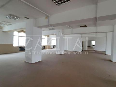 комерційна за адресою Золотоустівська вул., 23-А