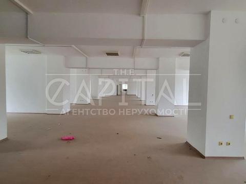 комерційна за адресою Золотоустівська вул., 23-А