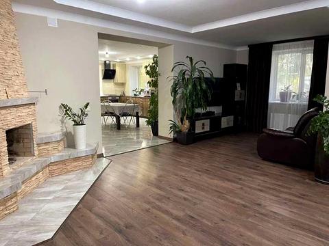 будинок за адресою Катерини Білокур вул., 7