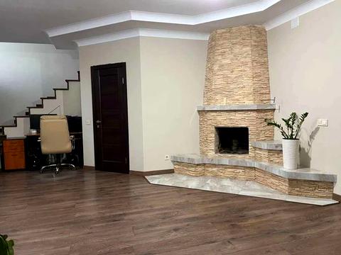 будинок за адресою Катерини Білокур вул., 7