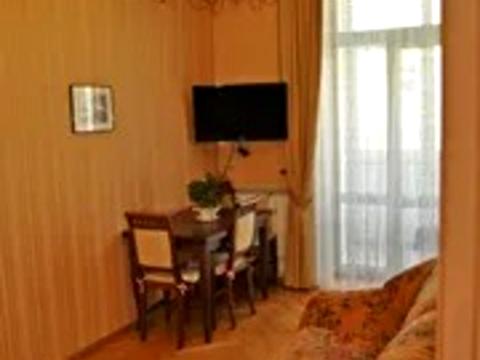 квартира за адресою Гоголівська вул., 5