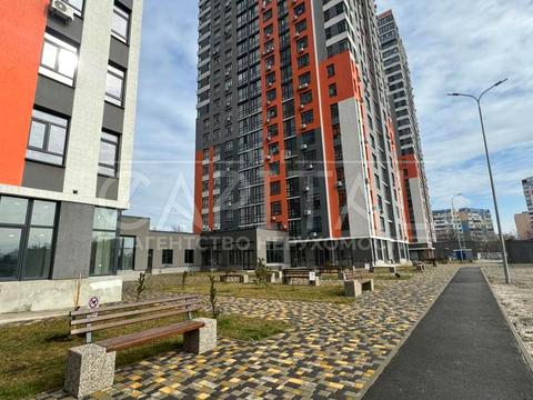 коммерческая по адресу Бережанская ул., 15