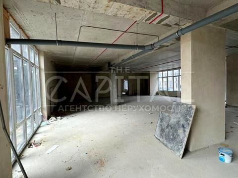 коммерческая по адресу Бережанская ул., 15