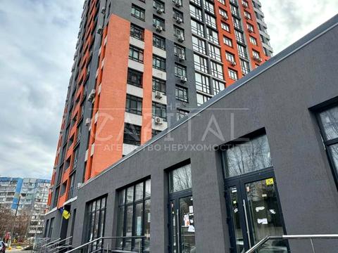 коммерческая по адресу Бережанская ул., 15