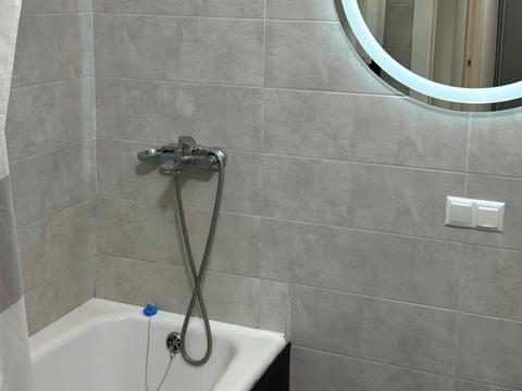 квартира за адресою Ревуцького вул., 17-Б