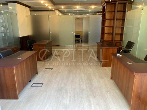 коммерческая по адресу Институтская ул., 18