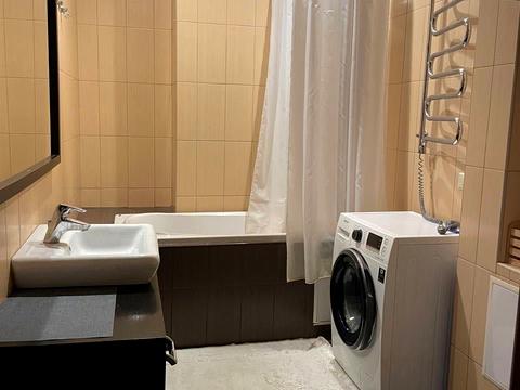 квартира по адресу Вячеслава Черновола ул., 25