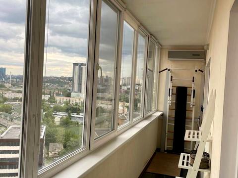 квартира по адресу Вячеслава Черновола ул., 25