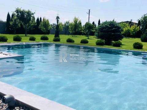 будинок за адресою Центральна