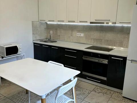 квартира за адресою Берестейський просп. (Перемоги), 65-Б