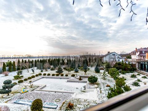 будинок за адресою Центральна