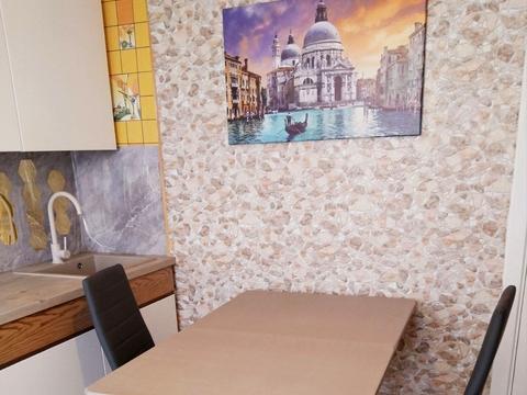 квартира за адресою Князя Романа Мстиславича вул. (Генерала Жмаченка), 4