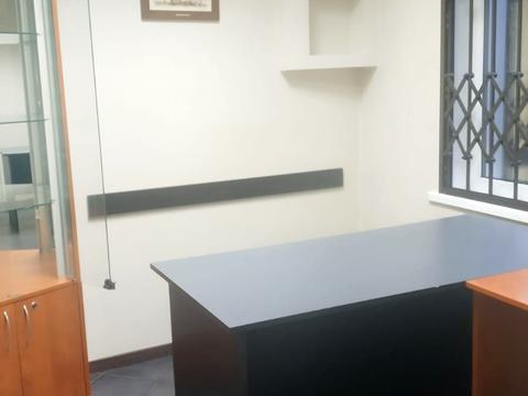 комерційна за адресою Гната Юри вул., 16