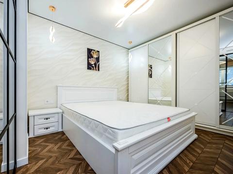 квартира за адресою Генерала Генадія Воробйова вул. (Курська), 12-Б