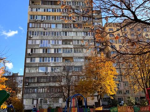 квартира за адресою Слави бульв., 4