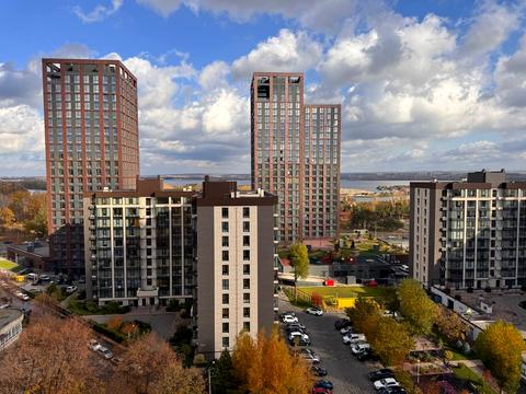 квартира по адресу Славы бульв., 4