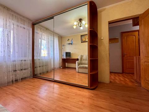 квартира за адресою Слави бульв., 4