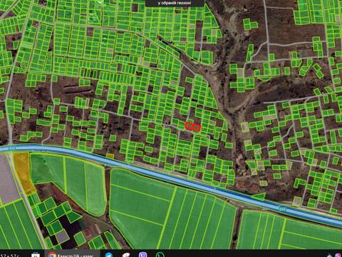 ділянка за адресою СК Іскра