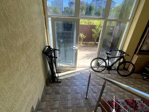 будинок за адресою Грушевського вул., 6