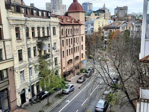 квартира за адресою Гоголівська вул., 5